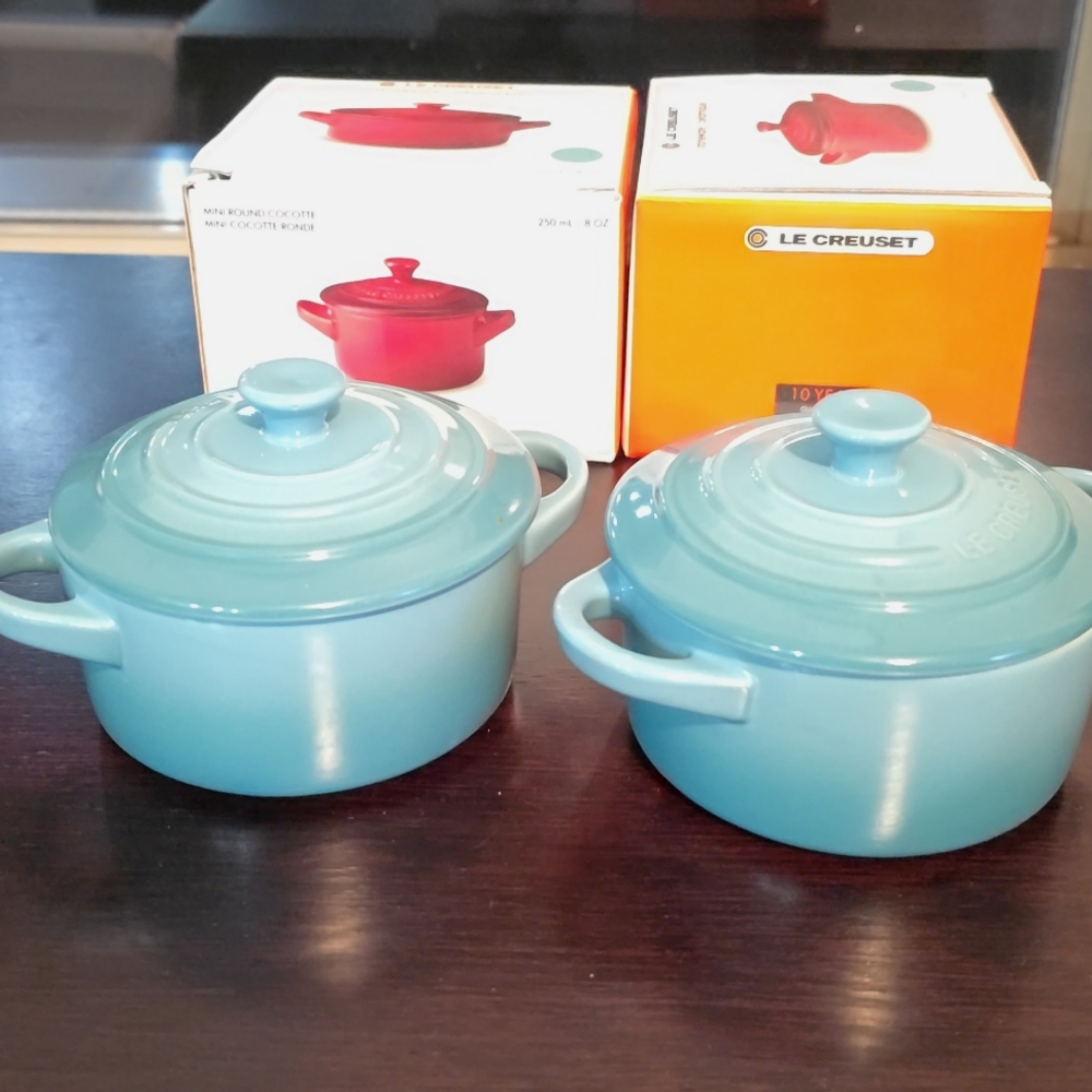 Le Creuset Mini Cocotte Casserole  Enameled finish - Caribbean Blue